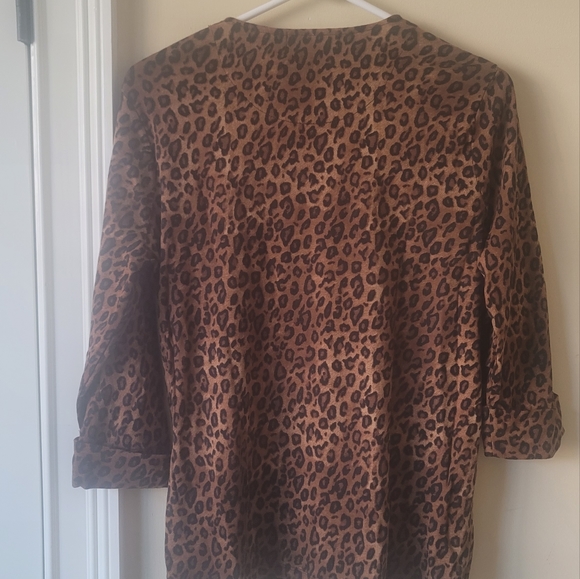NWOT Lauren Ralph Lauren Brown Black Leopard Crew Neck Quarter Cuff Sleeve Top - Picture 3 of 9